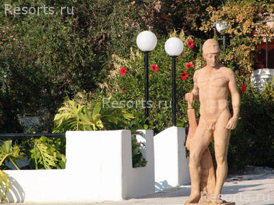 Monte Vardia Hotel 7